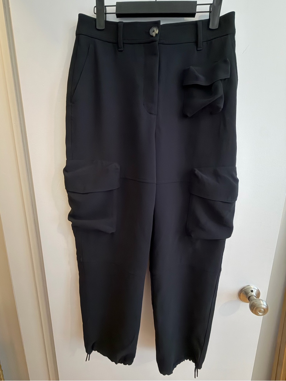 Aritzia Wilfred Project Cargo Pant Black Size 6